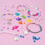 MAKE IT REAL Náramky Duhy a perly kreativní set výroba dětské bižuterie