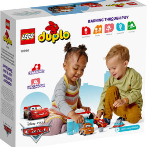 LEGO DUPLO Na myčce Auta (Cars) 10996 STAVEBNICE